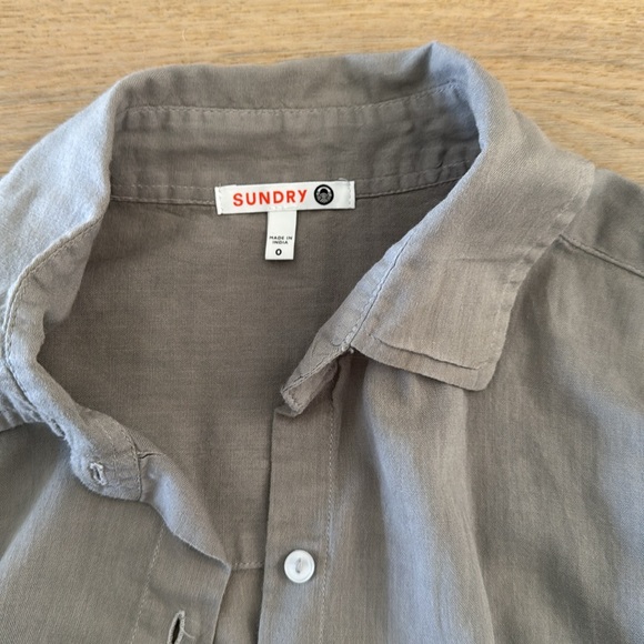 Sundry button down - Picture 2 of 3